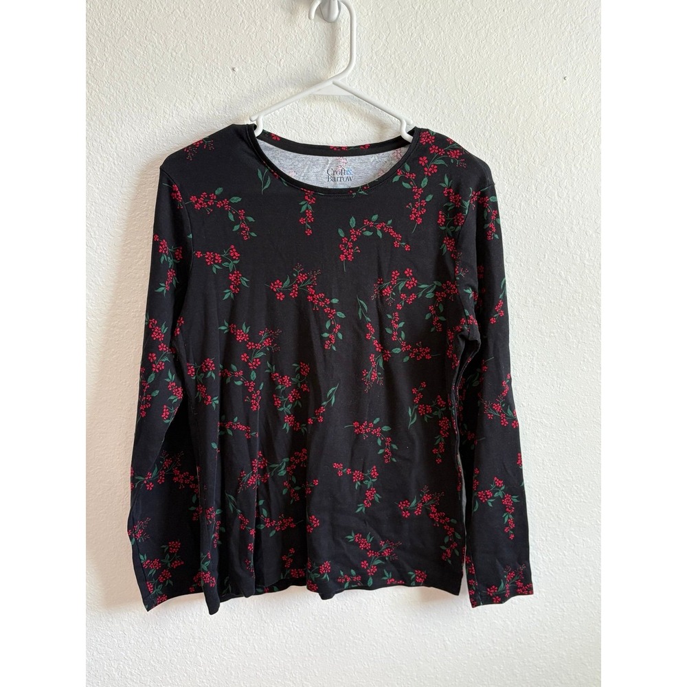 Women's Size Medium Christmas Long‎ Sleeve